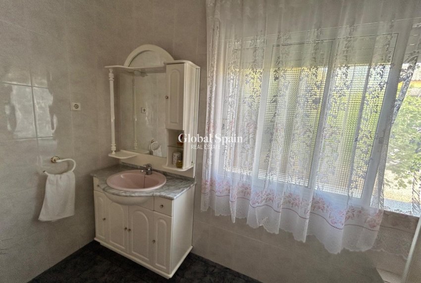 Wederverkoop - VILLA -
LOS ALCÁZARES - Las Lomas Del Rame-bahía Bella