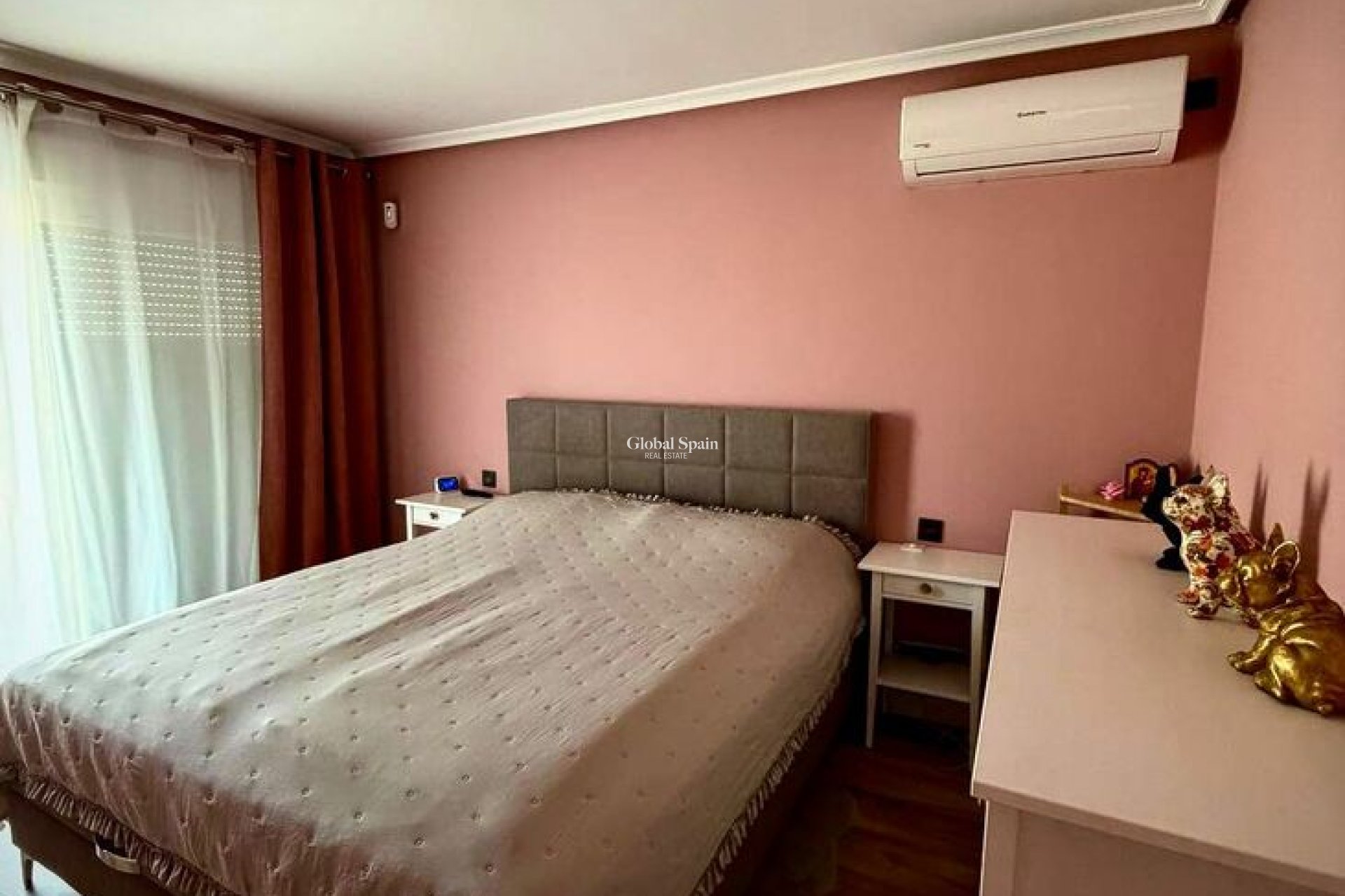 Wederverkoop - VILLA -
LOS BALCONES - LOS ALTOS - Barrio Los Balcones - Los Altos del Edén