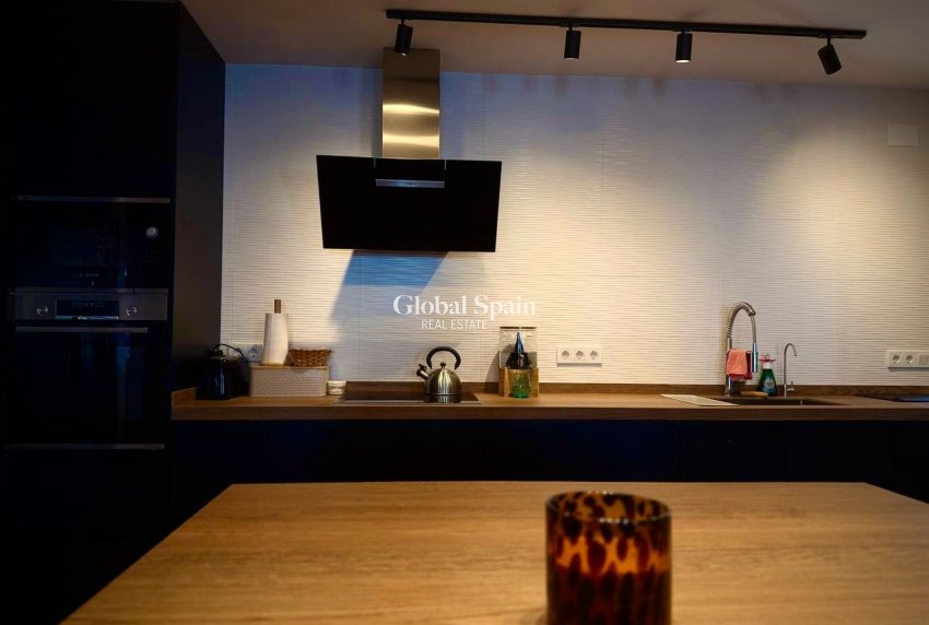 Wederverkoop - VILLA -
LOS BALCONES - LOS ALTOS - Barrio Los Balcones - Los Altos del Edén