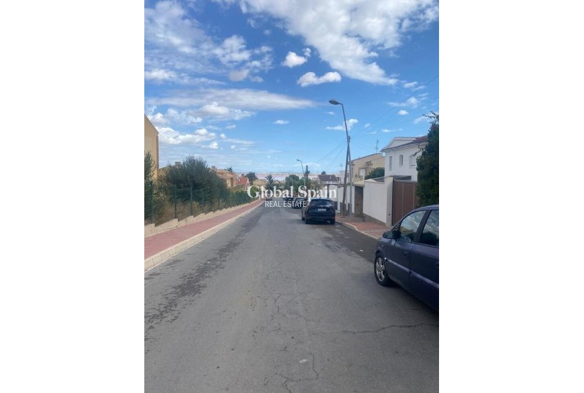 Wederverkoop - VILLA -
LOS BALCONES - LOS ALTOS - Costa Blanca