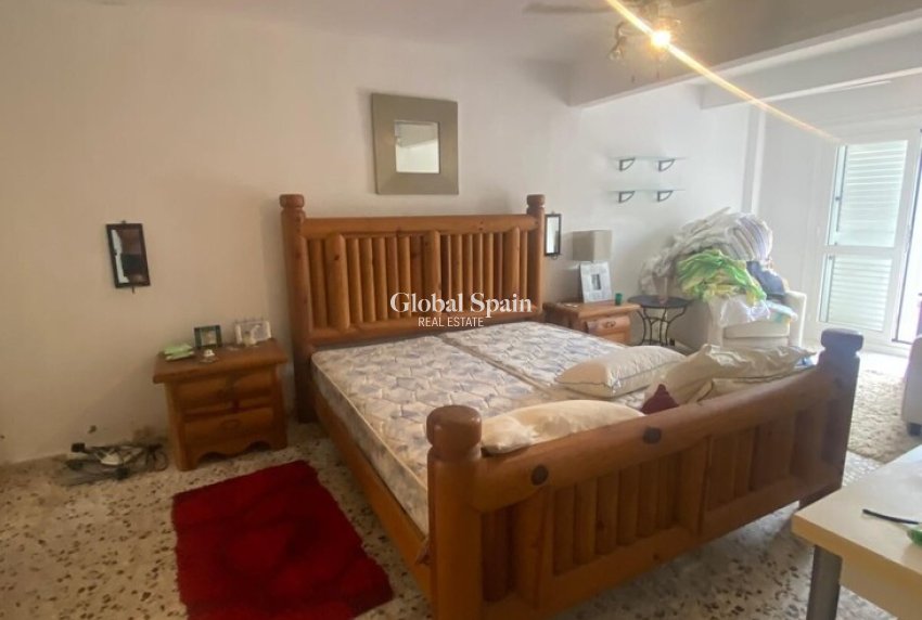 Wederverkoop - VILLA -
LOS BALCONES - LOS ALTOS - Costa Blanca