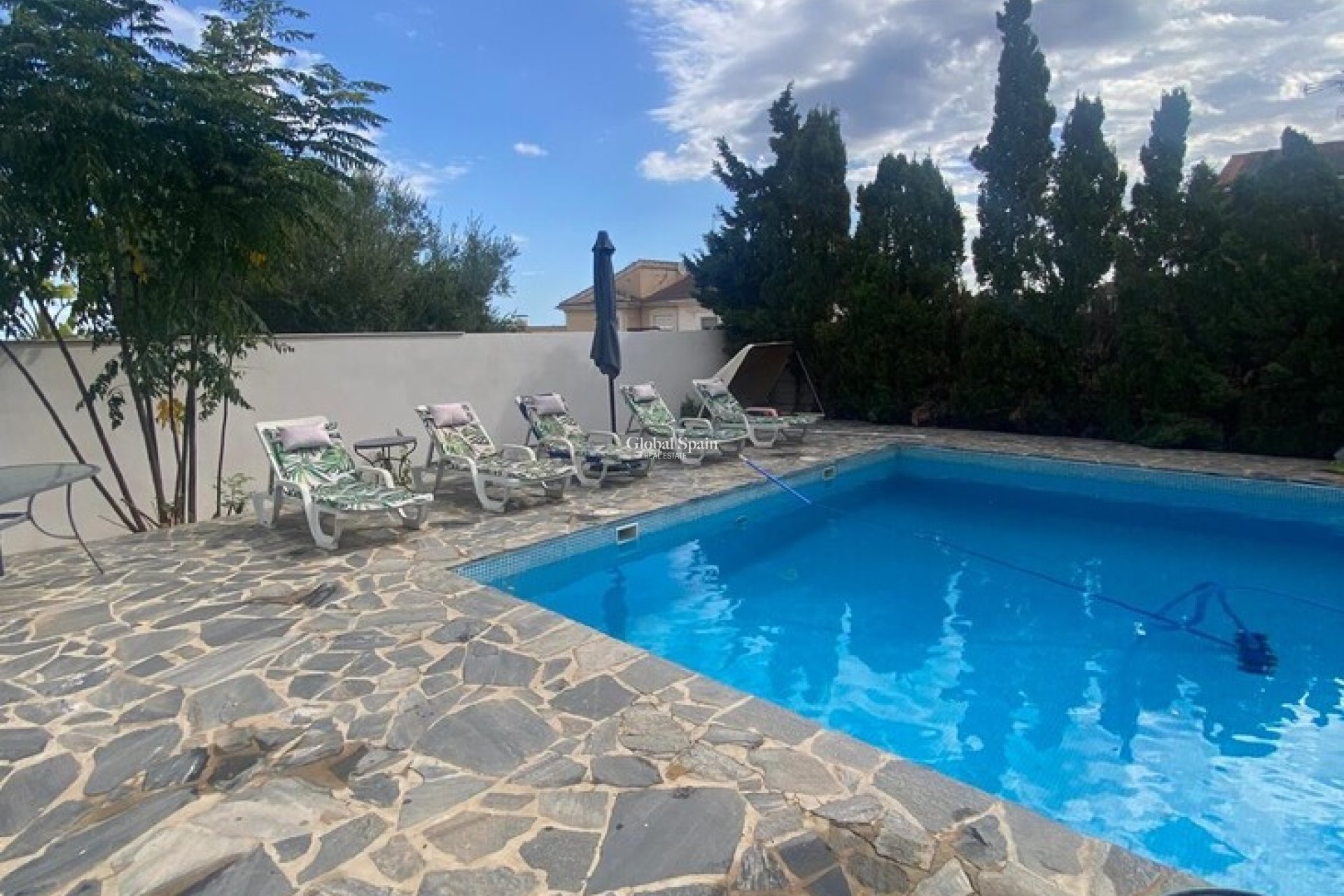 Wederverkoop - VILLA -
LOS BALCONES - LOS ALTOS - Costa Blanca