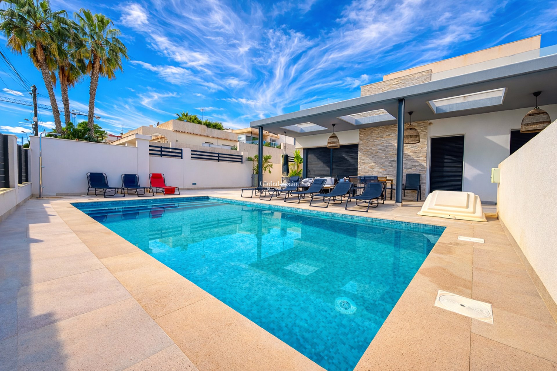 Wederverkoop - VILLA -
LOS BALCONES - LOS ALTOS - Costa Blanca