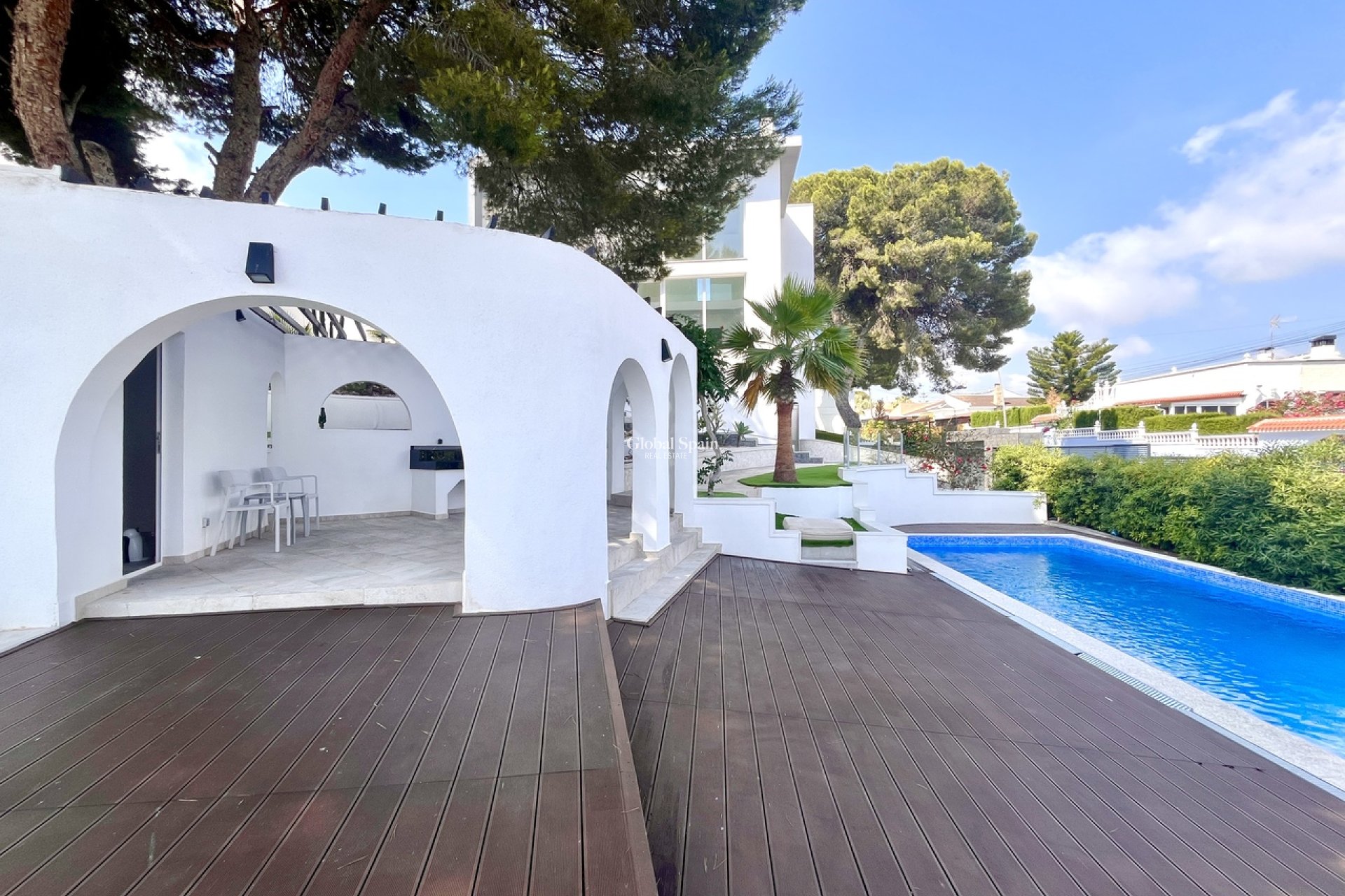 Wederverkoop - VILLA -
LOS BALCONES - LOS ALTOS - Costa Blanca