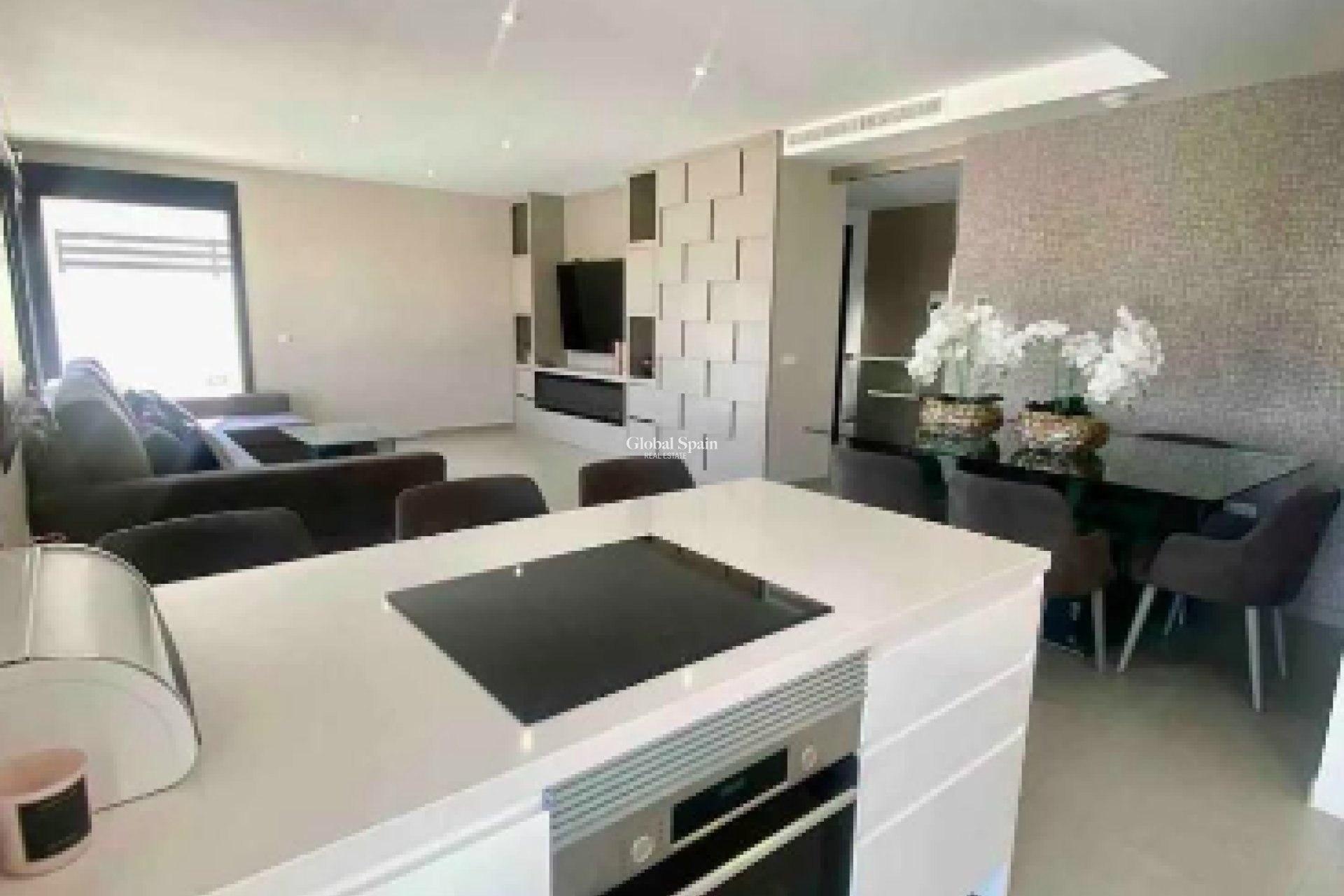 Wederverkoop - VILLA -
LOS BALCONES - LOS ALTOS - Costa Blanca