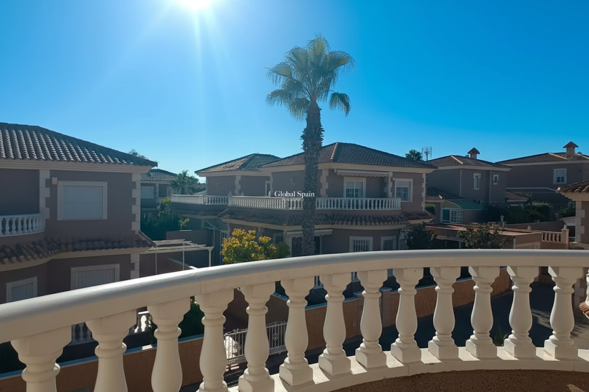 Wederverkoop - VILLA -
LOS BALCONES - LOS ALTOS - Costa Blanca