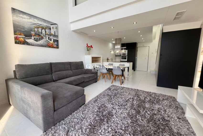 Wederverkoop - VILLA -
LOS DOLSES - Inland