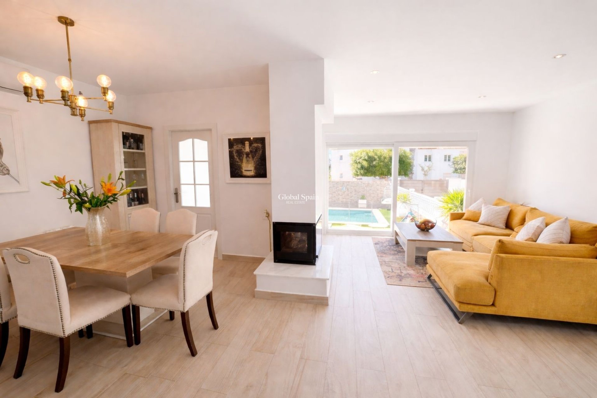 Wederverkoop - VILLA -
LOS DOLSES - Inland