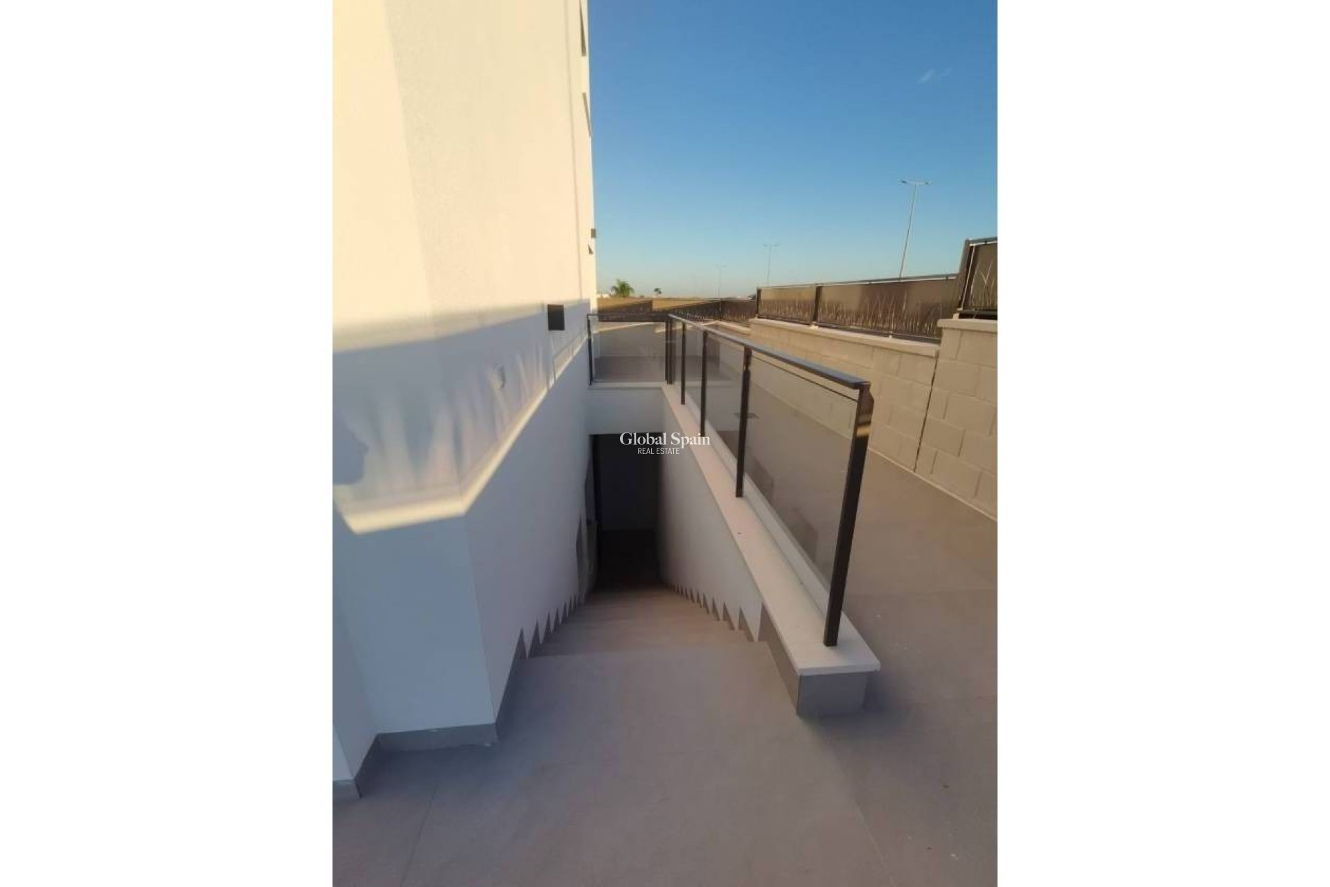 Wederverkoop - VILLA -
LOS MONTESINOS - Costa Blanca