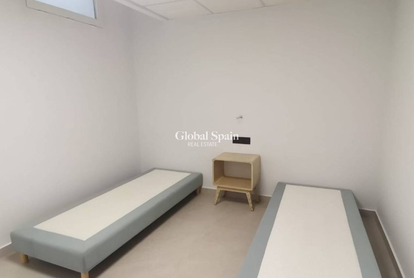 Wederverkoop - VILLA -
LOS MONTESINOS - Costa Blanca