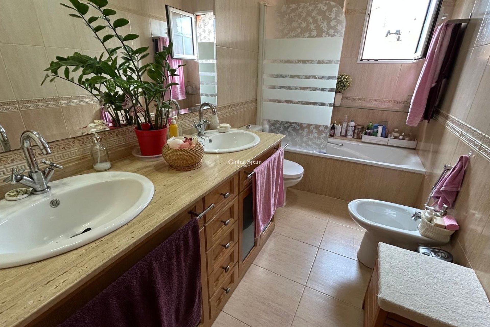 Wederverkoop - VILLA -
LOS MONTESINOS - Costa Blanca