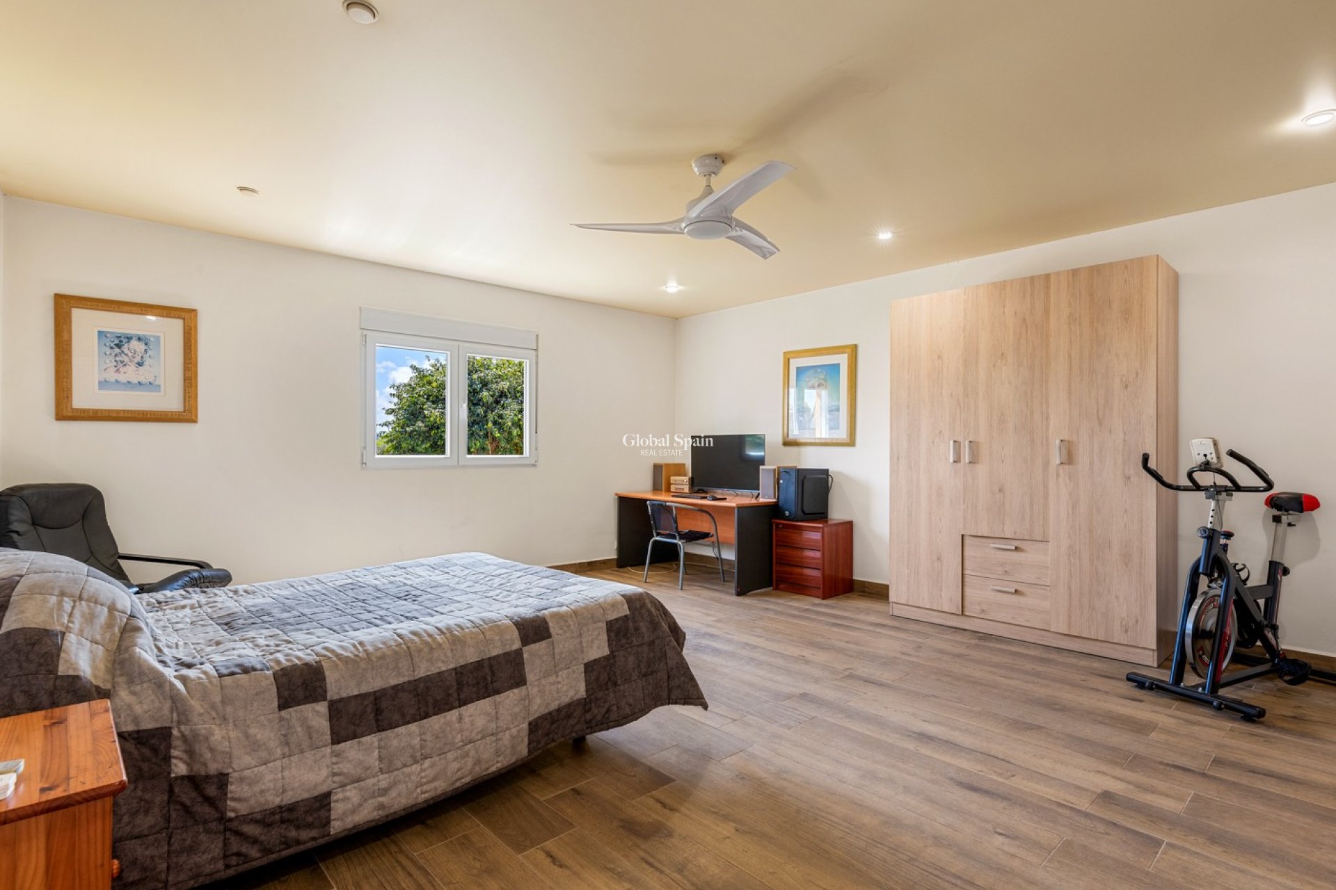 Wederverkoop - VILLA -
LOS MONTESINOS - Costa Blanca