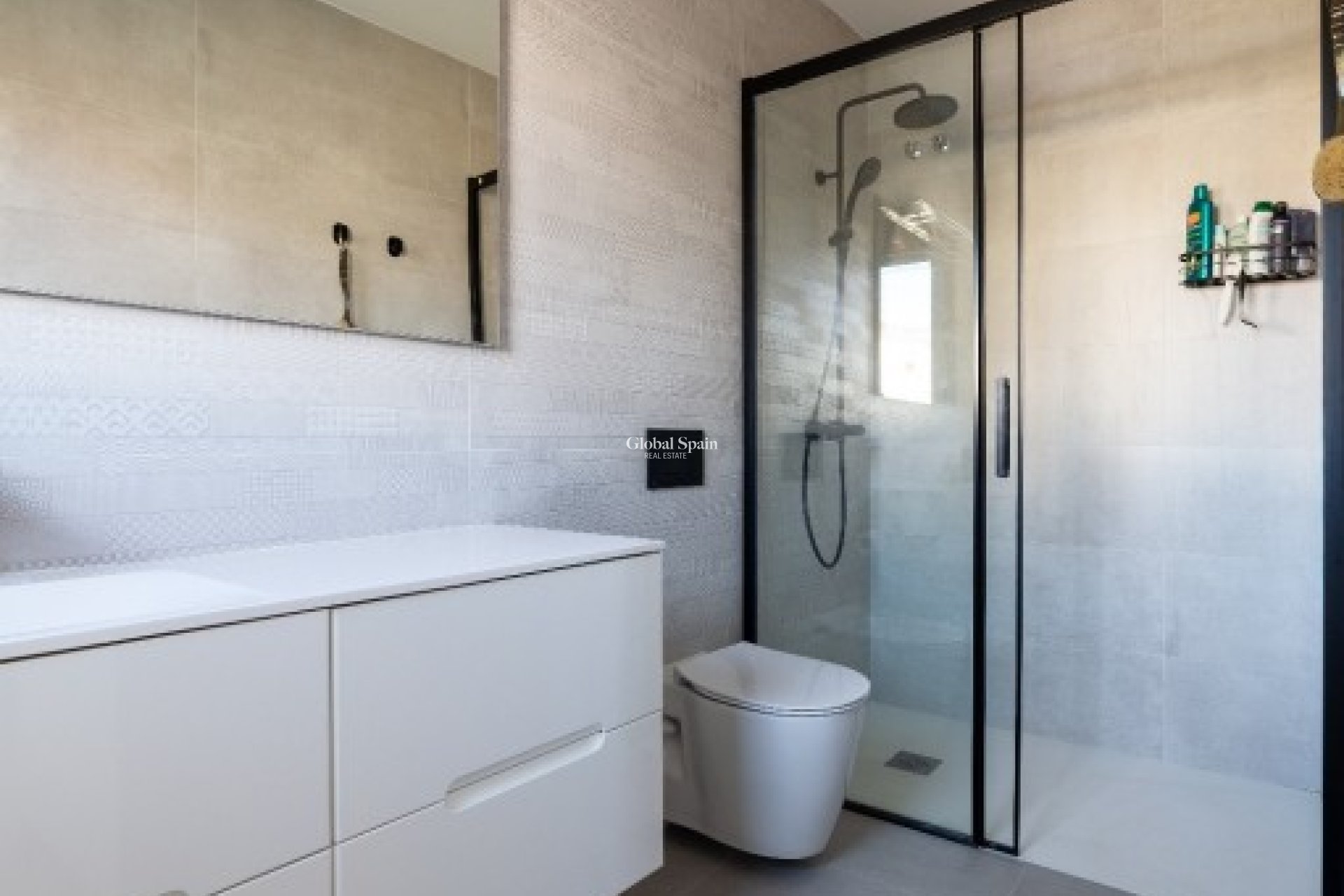 Wederverkoop - VILLA -
LOS MONTESINOS - Costa Blanca