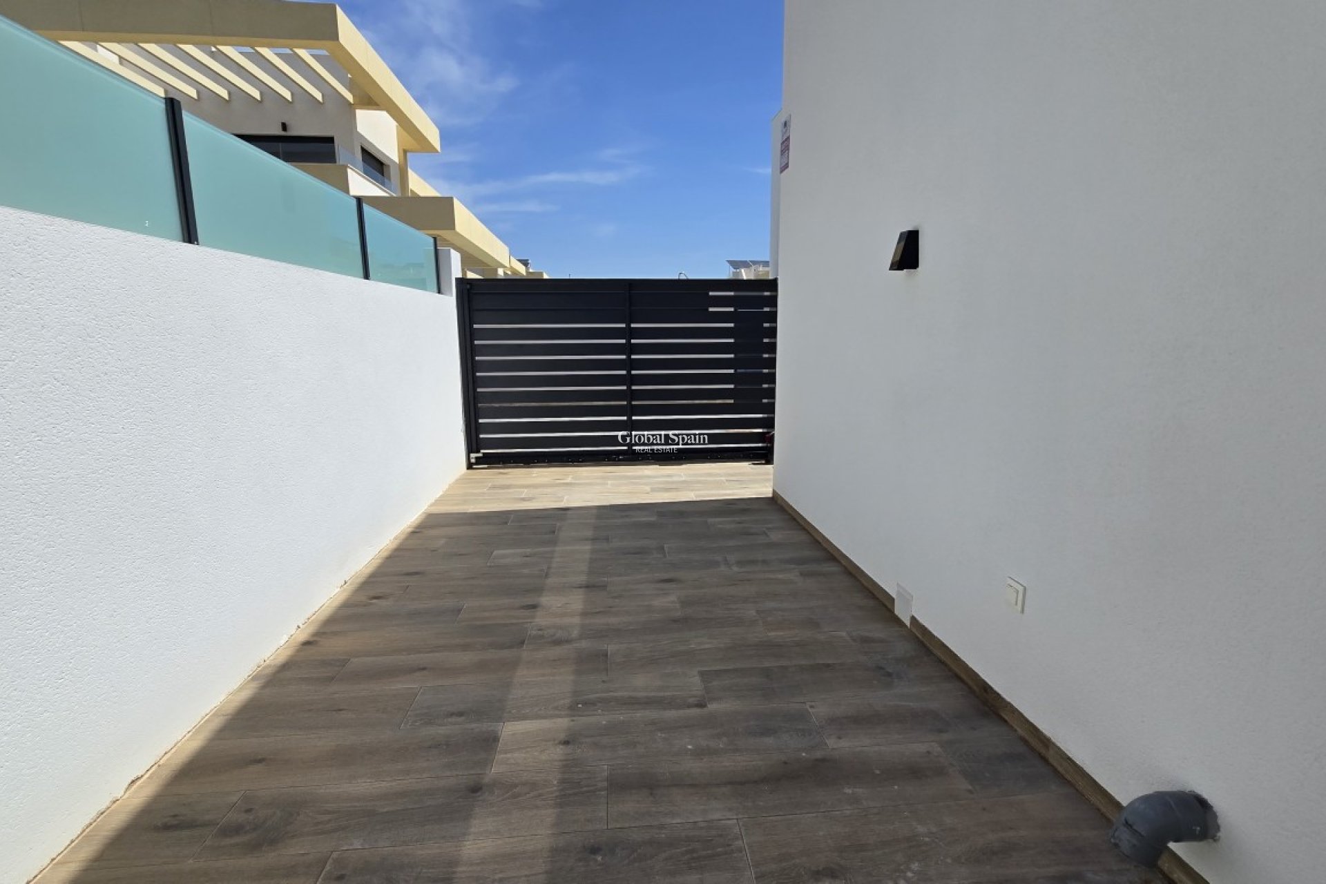 Wederverkoop - VILLA -
LOS MONTESINOS - Costa Blanca