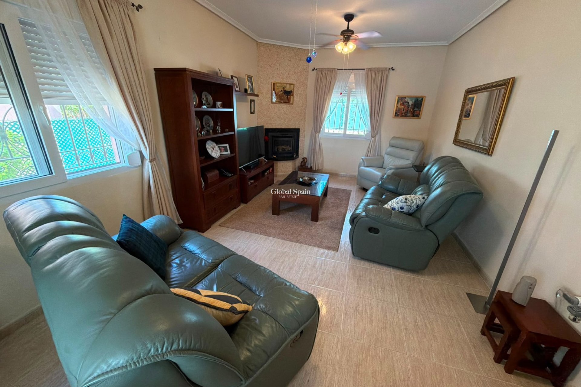 Wederverkoop - VILLA -
LOS MONTESINOS - Costa Blanca