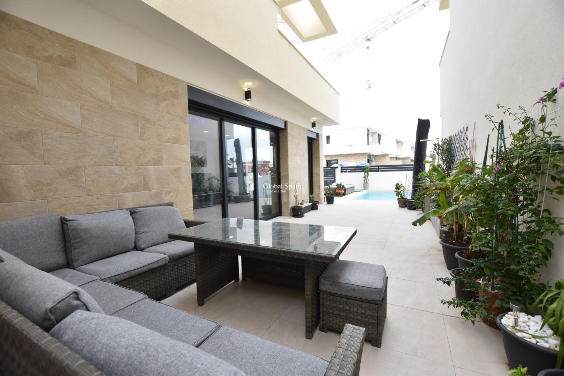 Wederverkoop - VILLA -
LOS MONTESINOS - Costa Blanca