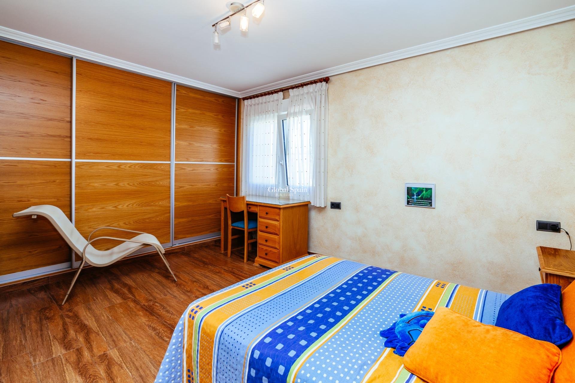 Wederverkoop - VILLA -
LOS MONTESINOS - Montesinos  Los