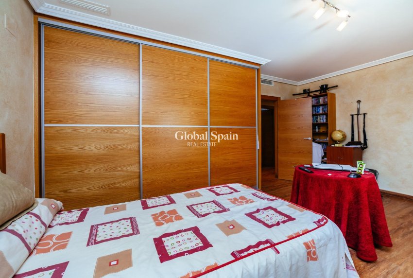 Wederverkoop - VILLA -
LOS MONTESINOS - Montesinos  Los