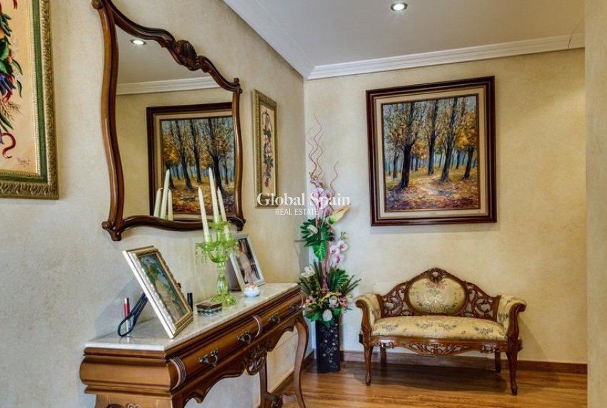 Wederverkoop - VILLA -
LOS MONTESINOS - Montesinos  Los