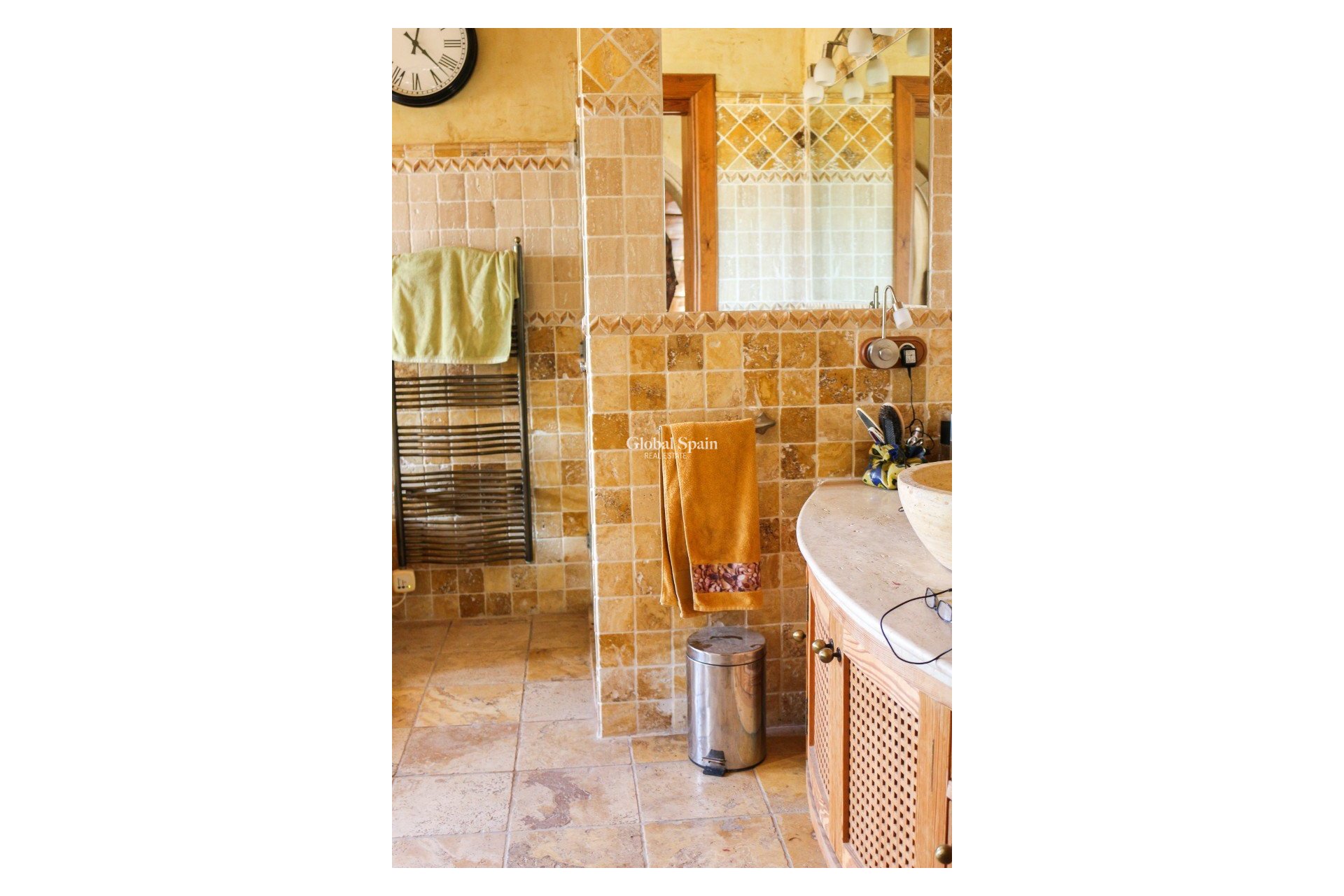 Wederverkoop - VILLA -
LOS URRUTIAS - Los Urrutias