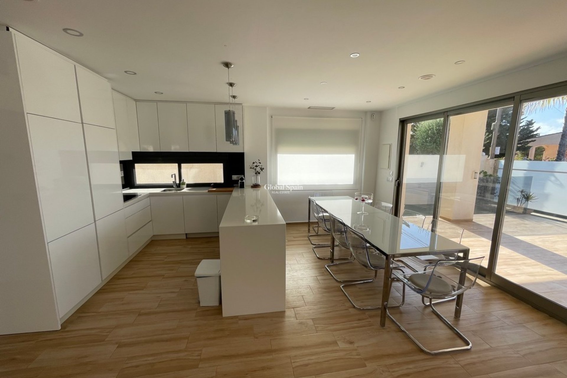 Wederverkoop - VILLA -
MAR DE CRISTAL - Costa Calida