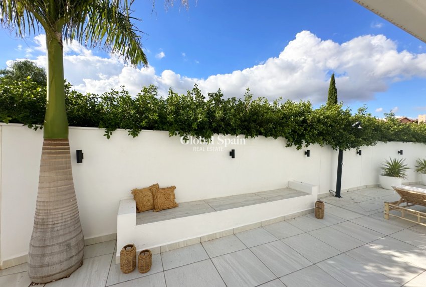 Wederverkoop - VILLA -
MAR MENOR GOLF RESORT - Inland