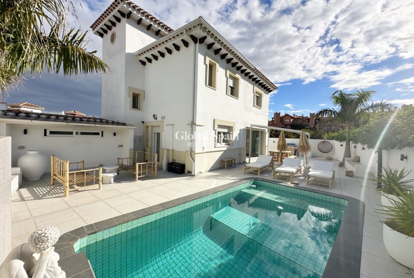 Wederverkoop - VILLA -
MAR MENOR GOLF RESORT - Inland