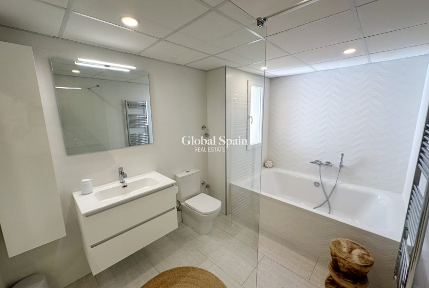 Wederverkoop - VILLA -
MAR MENOR GOLF RESORT - Inland