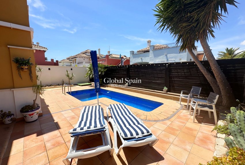 Wederverkoop - VILLA -
MAR MENOR GOLF RESORT - Inland