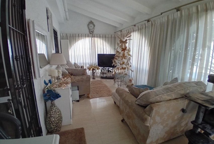 Wederverkoop - VILLA -
MAZARRÓN - Camposol