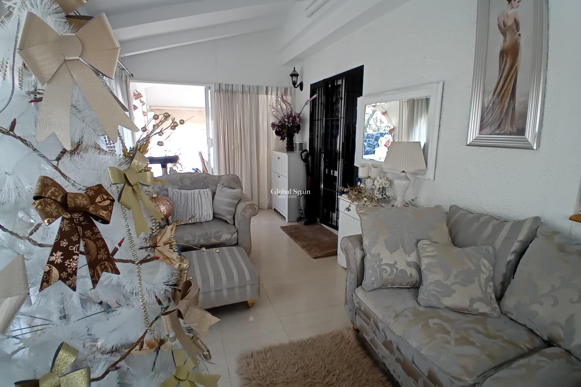 Wederverkoop - VILLA -
MAZARRÓN - Camposol