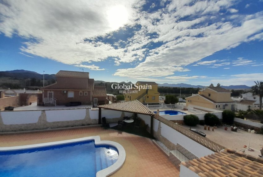 Wederverkoop - VILLA -
MAZARRÓN - Camposol