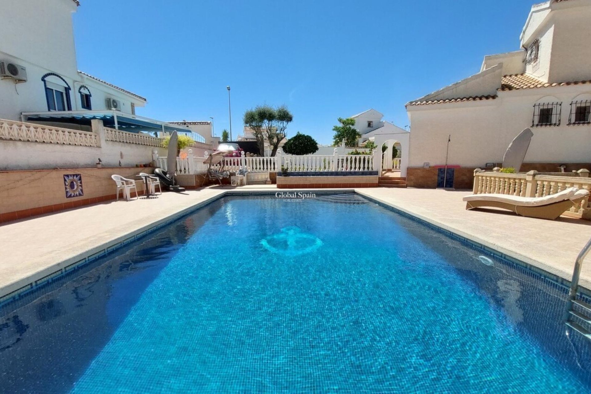 Wederverkoop - VILLA -
MAZARRÓN - Costa Calida