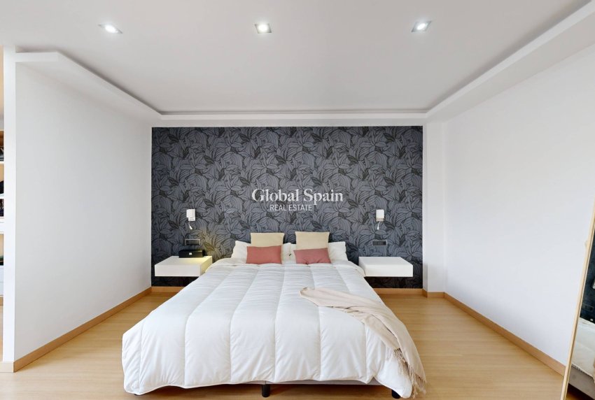 Wederverkoop - VILLA -
MOLINA DEL SEGURA - Torrealta