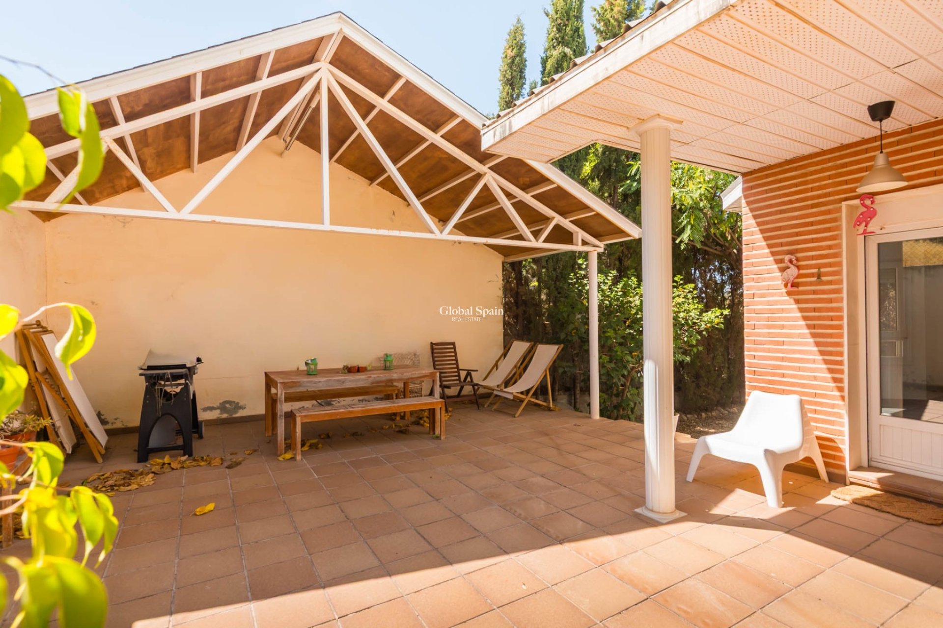 Wederverkoop - VILLA -
MOLINA DEL SEGURA