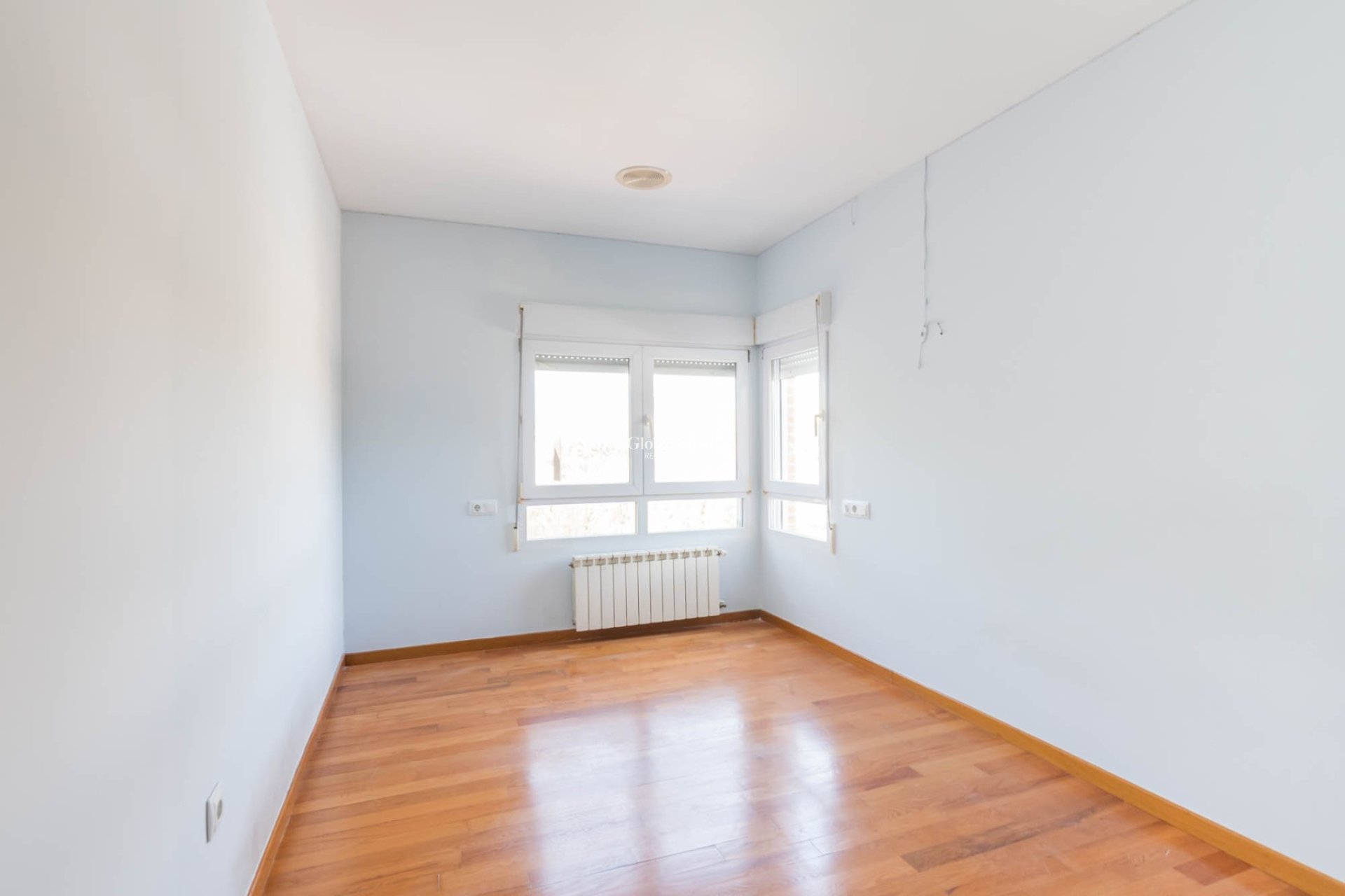 Wederverkoop - VILLA -
MOLINA DEL SEGURA