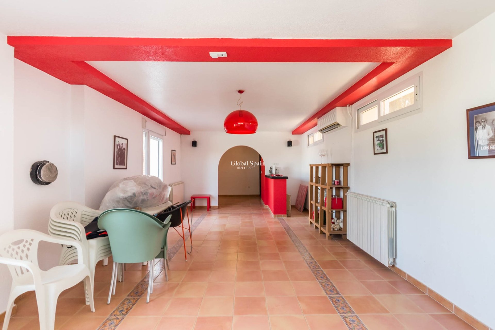 Wederverkoop - VILLA -
MOLINA DEL SEGURA