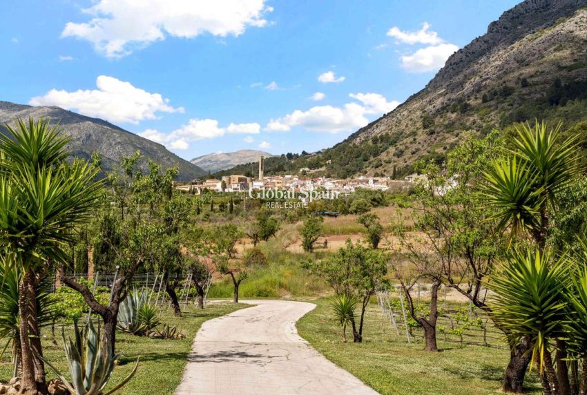 Wederverkoop - VILLA -
MURCIA - Inland