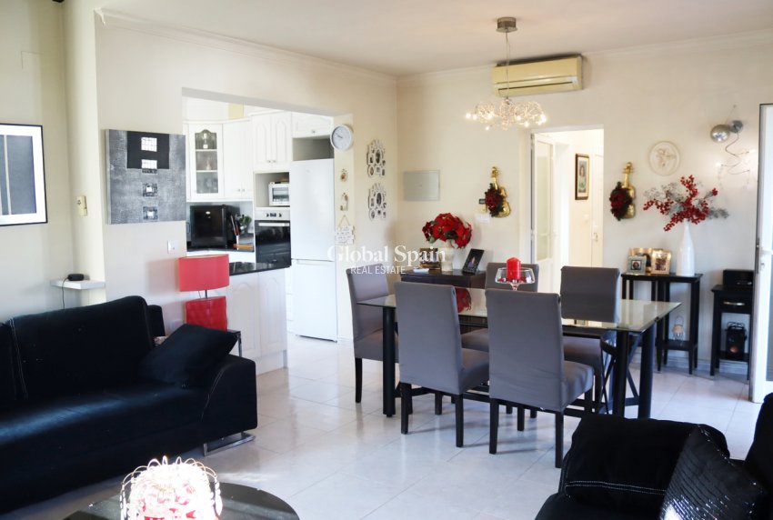 Wederverkoop - VILLA -
MURCIA - Inland