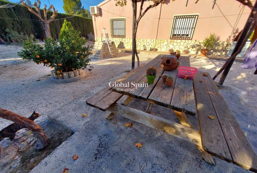 Wederverkoop - VILLA -
MURCIA - Inland