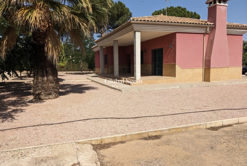 Wederverkoop - VILLA -
MURCIA - Inland