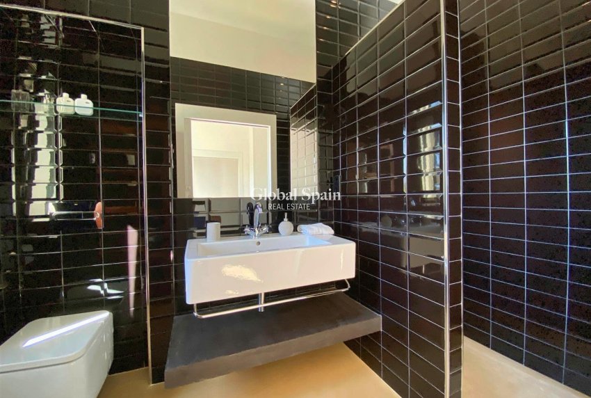 Wederverkoop - VILLA -
MURCIA - Inland