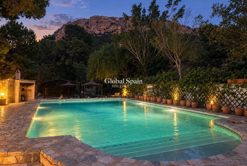 Wederverkoop - VILLA -
MURCIA - Inland