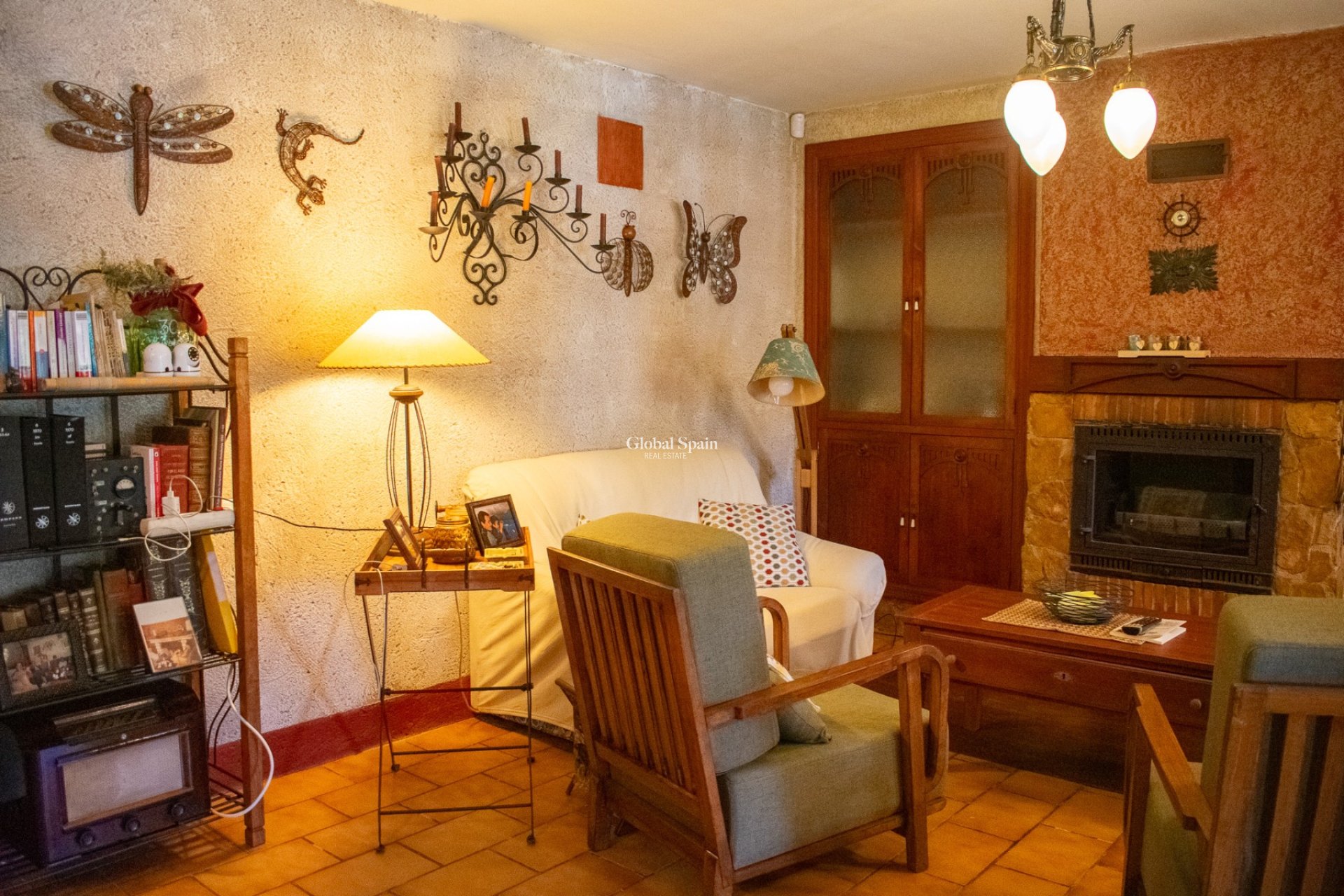 Wederverkoop - VILLA -
ONIL