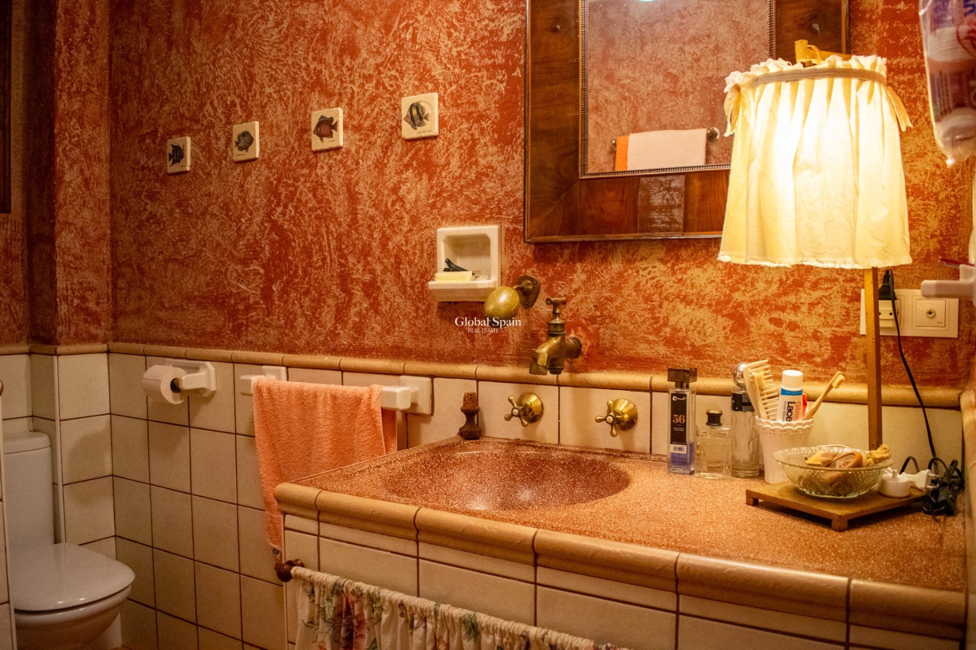 Wederverkoop - VILLA -
ONIL