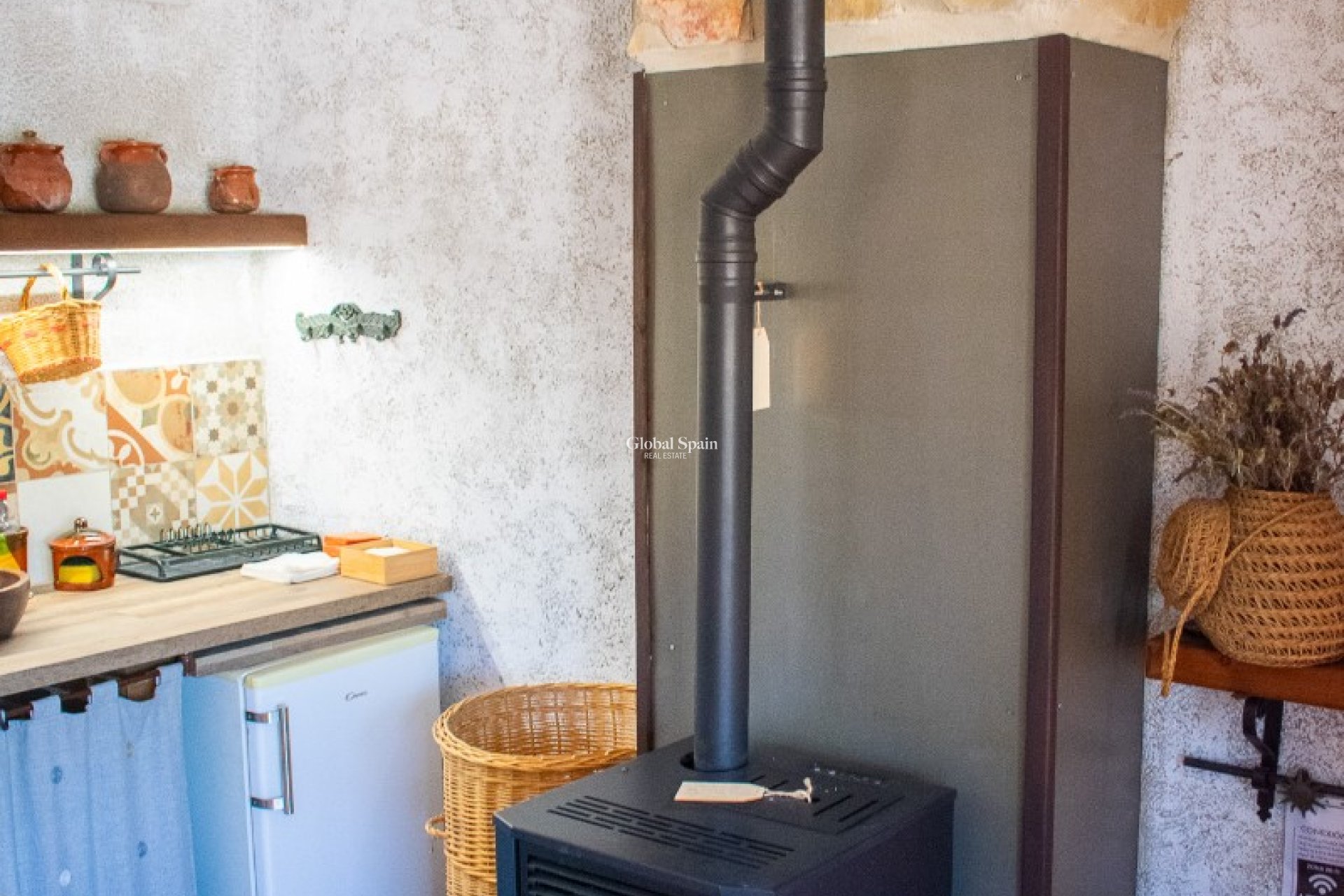 Wederverkoop - VILLA -
ONIL