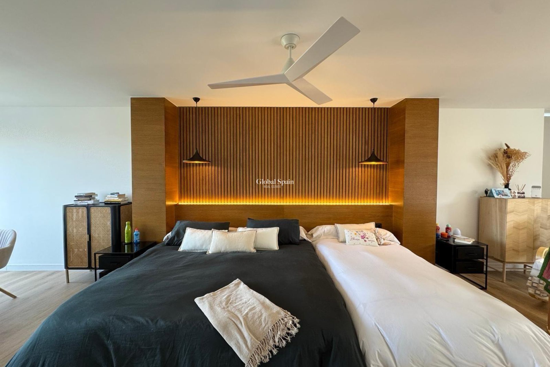 Wederverkoop - VILLA -
ORIHUELA COSTA - Altos de campoamor