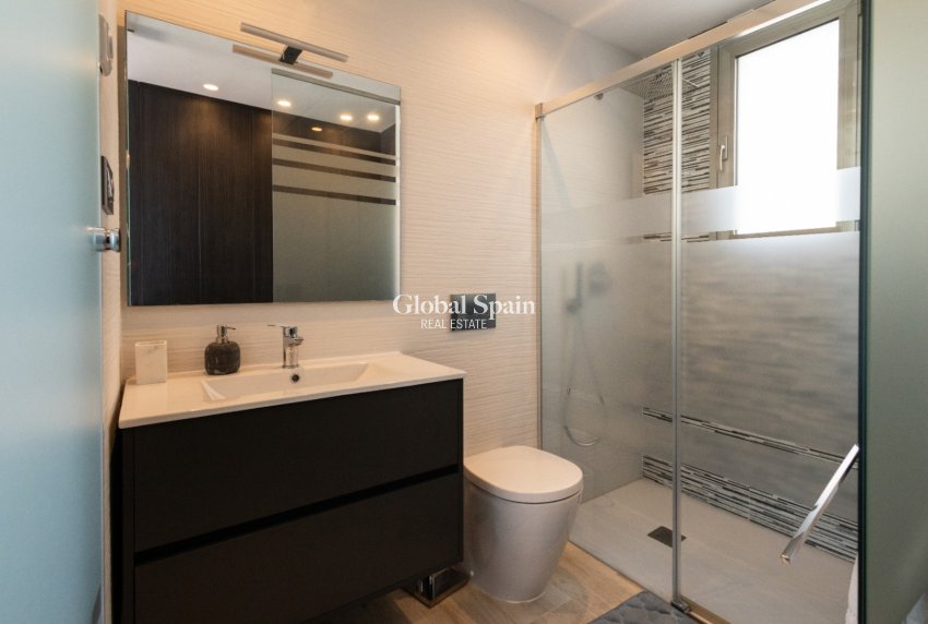 Wederverkoop - Villa -
ORIHUELA - Costa Blanca Sur