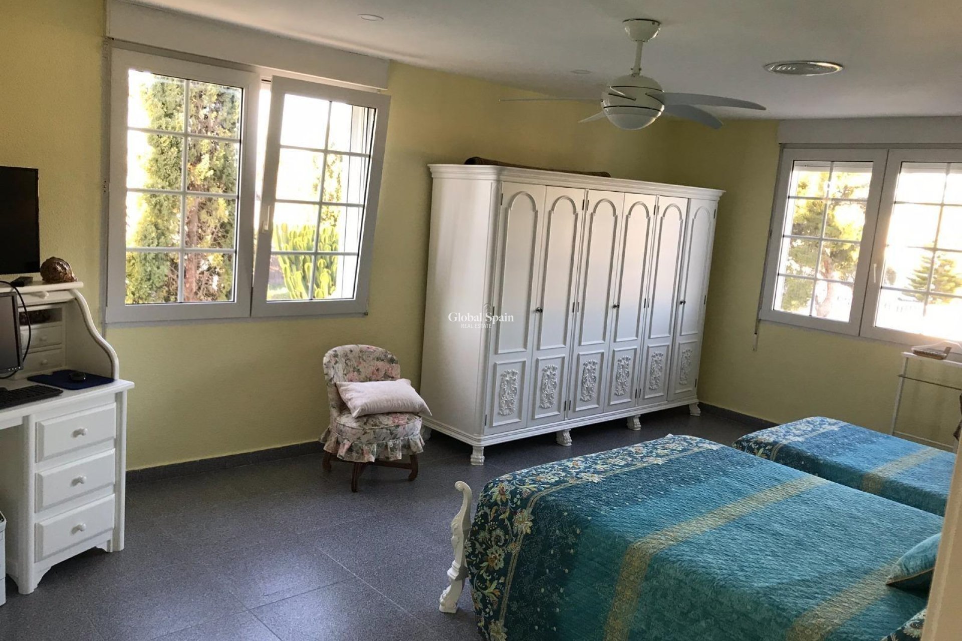 Wederverkoop - VILLA -
ORIHUELA COSTA - CABO ROIG