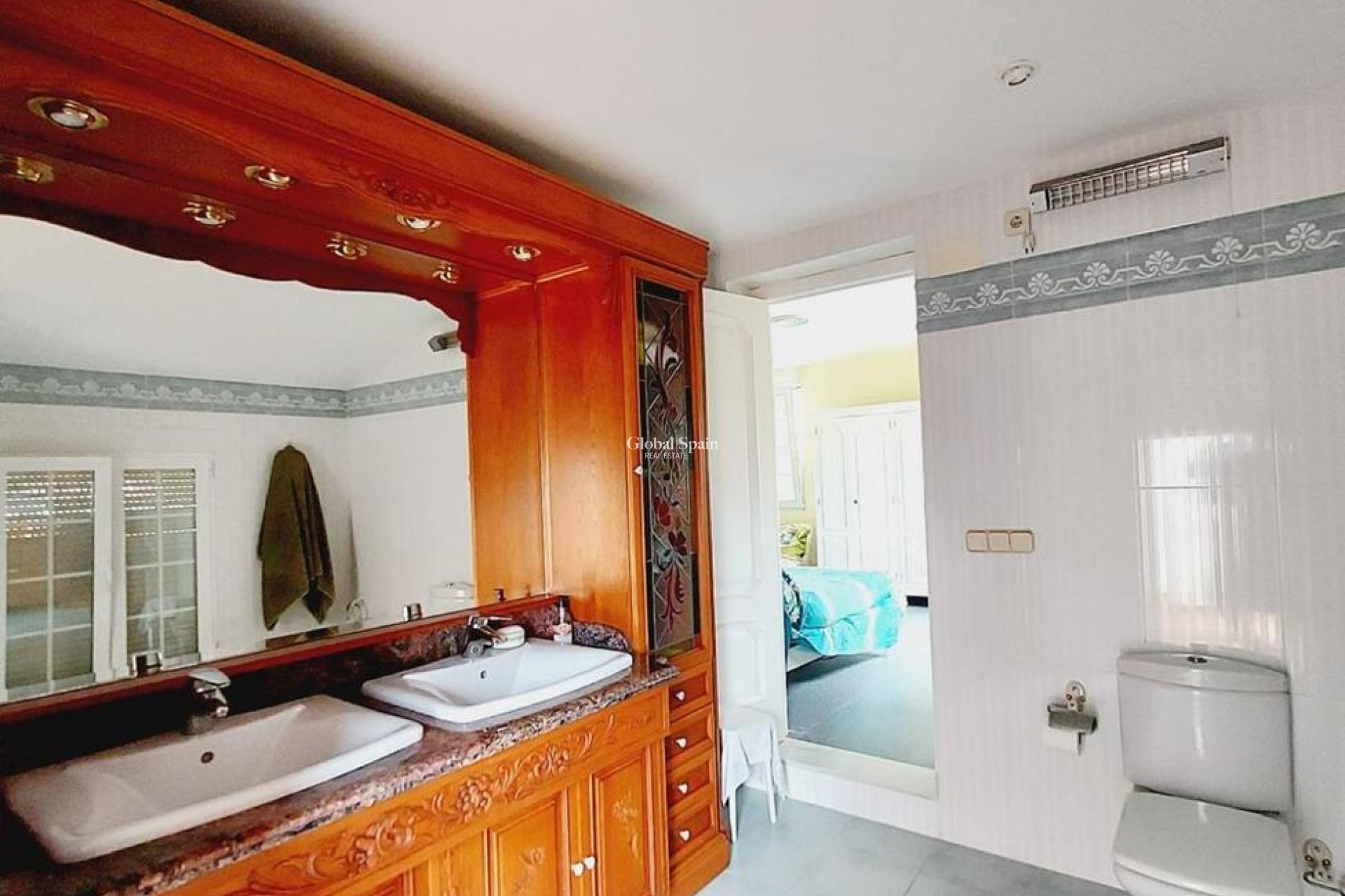 Wederverkoop - VILLA -
ORIHUELA COSTA - CABO ROIG